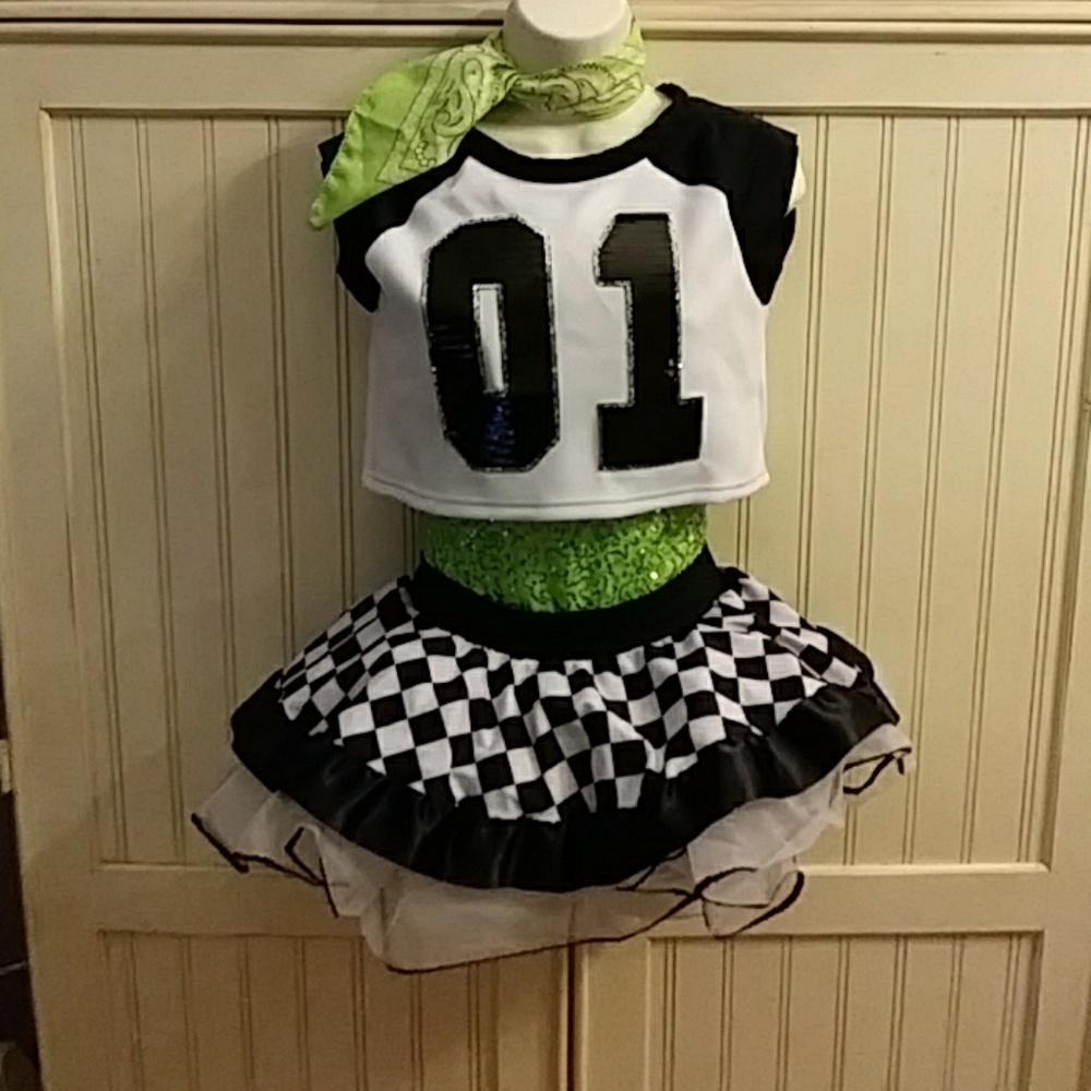 Hip hop dance costume